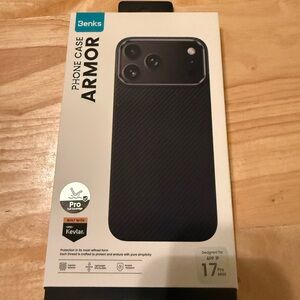 Carbon Fiber Phone Case for iPhone 17 Pro Max